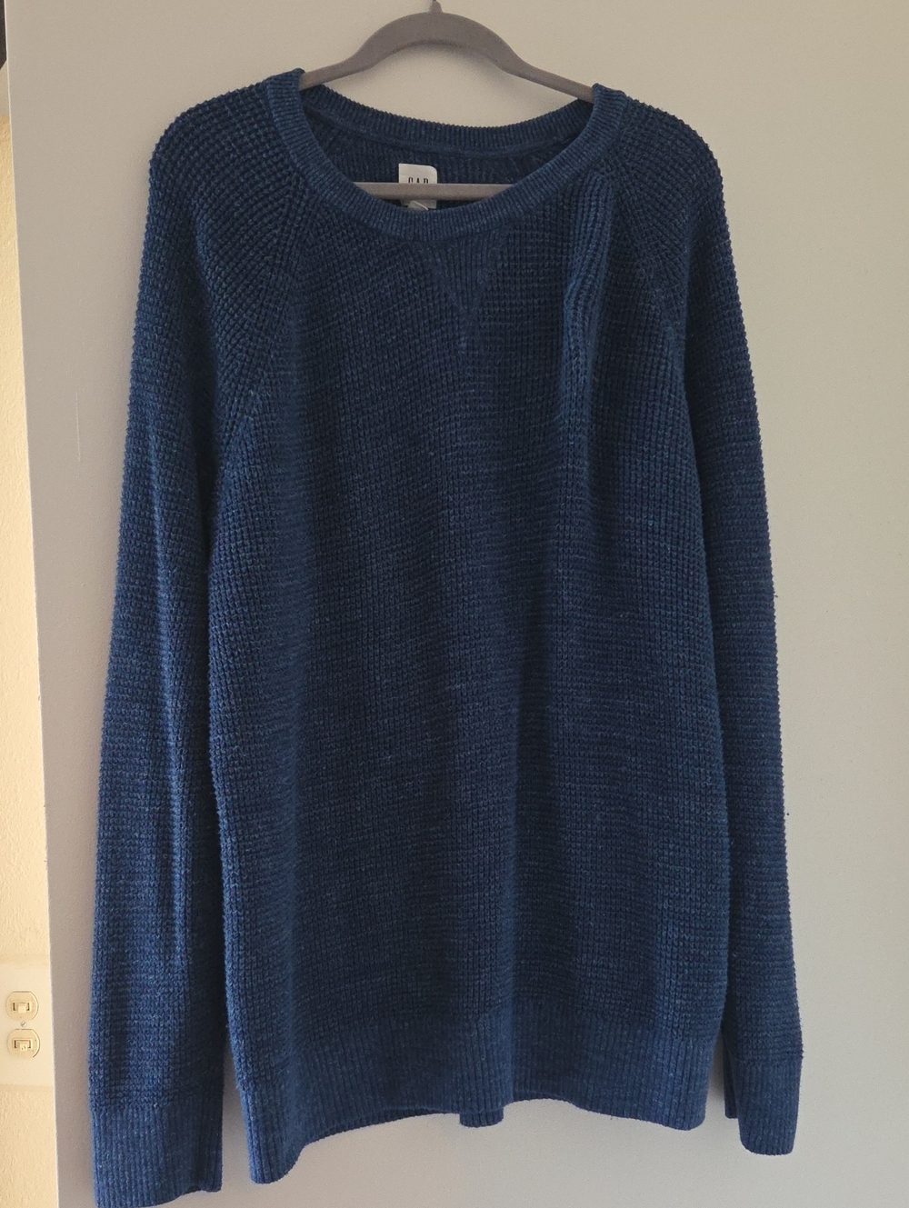 Gap Men's Blue Knit Crewneck Sweater